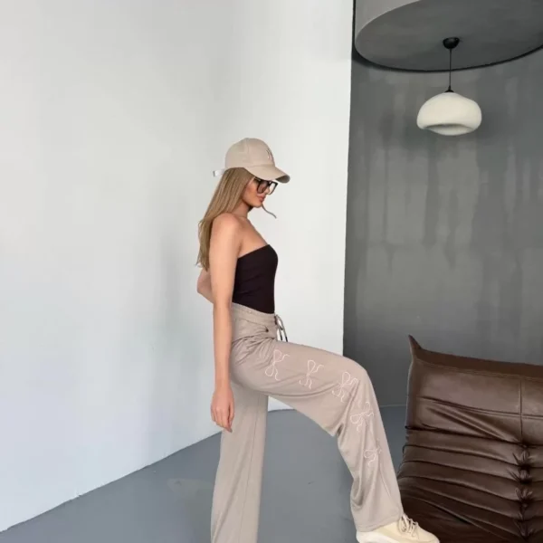Osy Modal Yumuşak Dokulu Kumaş Nakış işlemeli Rahat Bol Paça Eşofman Pantalon - Bej