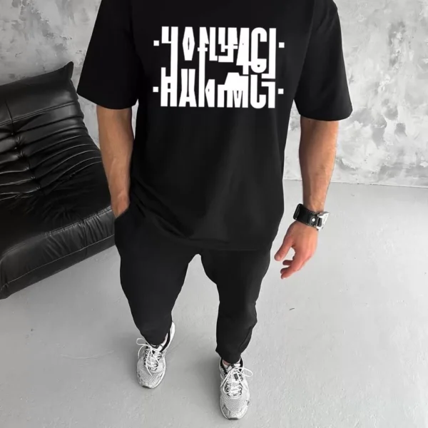 Unisex Bisiklet Yaka Katlanan Baskılı T-Shirt - Siyah