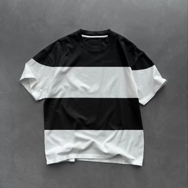 Unisex Bisiklet Yaka Parçalı T-Shirt - Siyah
