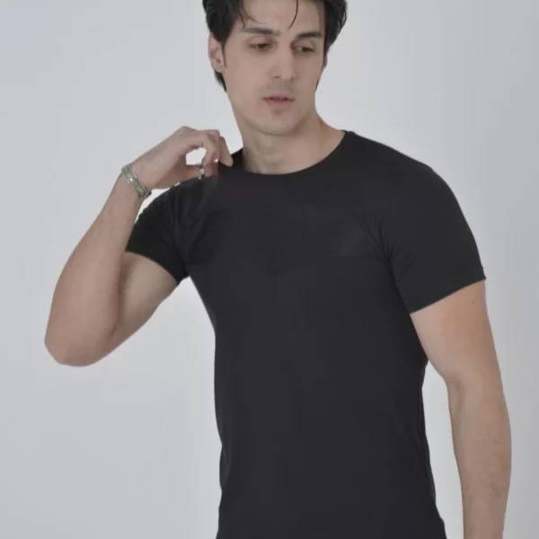 Unisex Göğüs File Aksesuarlı T-shirt - Siyah