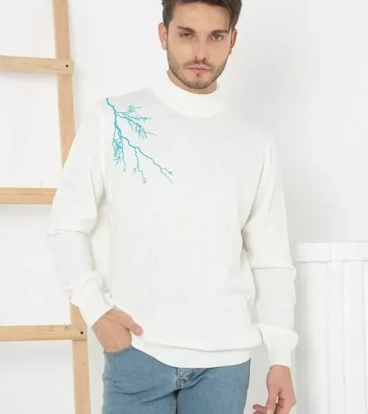 Unisex Yarım Boğazlı Baskılı Dokuma Triko - Beyaz